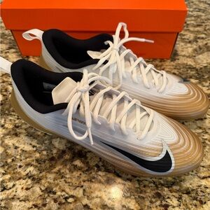Nike Vapor Football Spikes with box, size 9.5